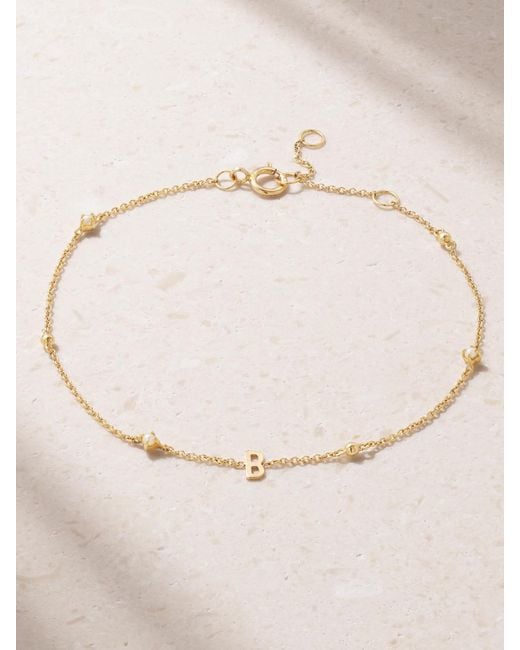 STONE AND STRAND Metallic Initial Armband Aus 14 Karat Mit Perlen