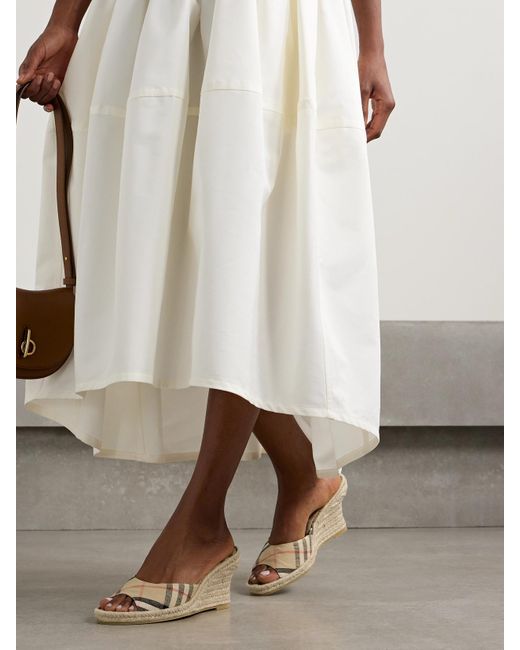 Burberry Natural Espadrille-Mules Aus Kariertem Canvas Mit Jacquard-Muster Und Keilabsatz