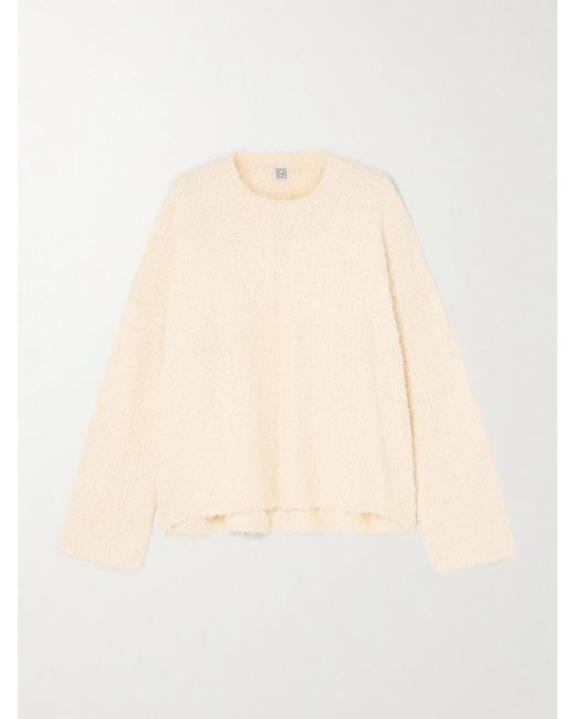 Pull En Bouclé De Soie Totême  en coloris Natural
