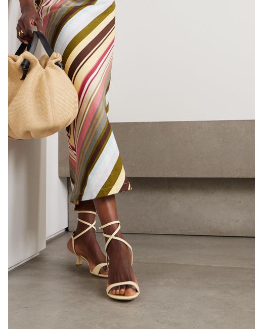Stuart Weitzman Natural Nudist Wrap Sandalen Aus Leder