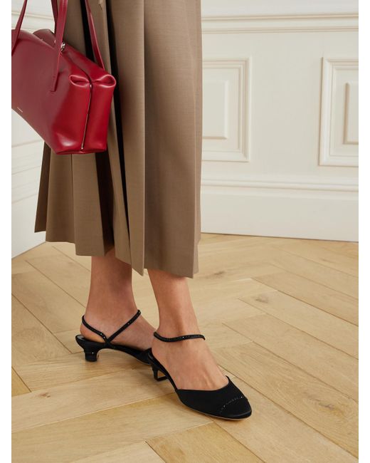 Le Monde Beryl White Erika Pumps Aus Satin Mit Kristallen