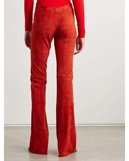 Pantalon Évasé En Daim Gégé Stouls en coloris Red