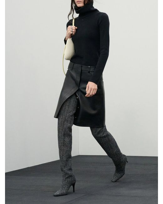 Courreges Black Leather Knee-Length Skirt