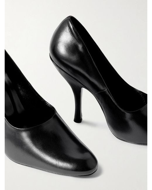 Jude Black Leather Pumps