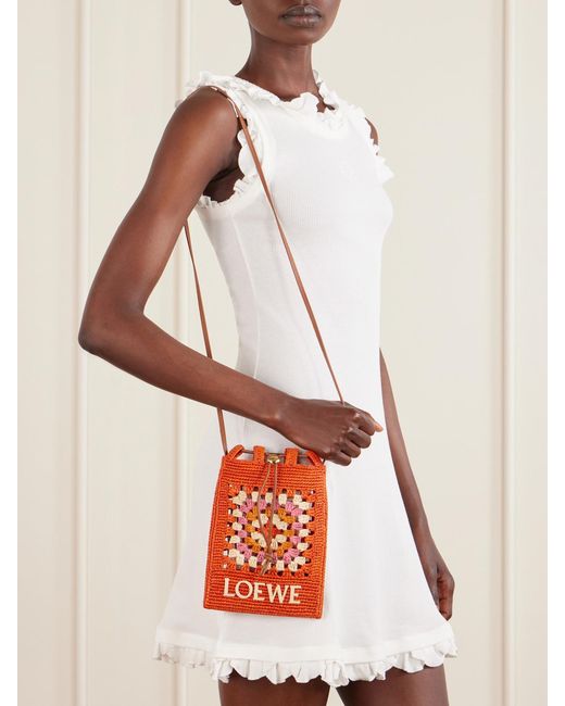 Loewe White Paula's Ibiza Logo-Trimmed Leather-Trimmed Crocheted Raffia Bucket Bag
