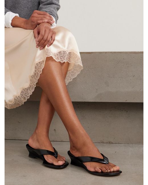 Le Monde Beryl White Eel-Effect Leather Wedge Sandals