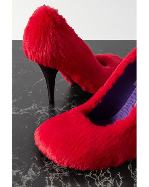 Stella McCartney Red Pumps Aus Faux Fur