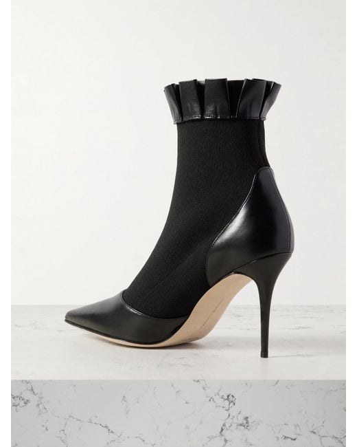 Manolo Blahnik Black Nafar 90 Ankle Boots Mit Spitzer Kappe Aus Stretch-Strick Mit Lederbesätzen Und Rüschen