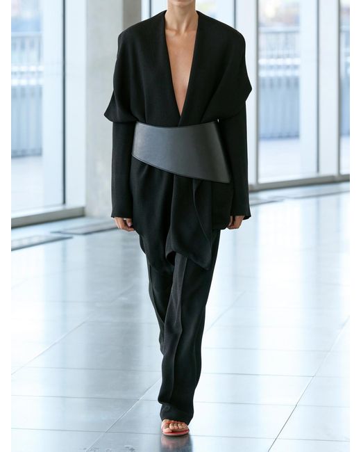 TOVE Black Goldie Crepe Blazer