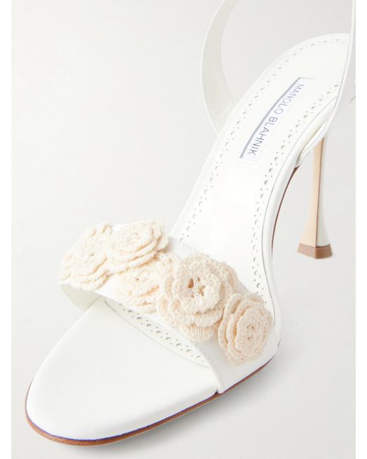 Manolo Blahnik Natural Raosnu 105 Crochet-Trimmed Leather Sandals