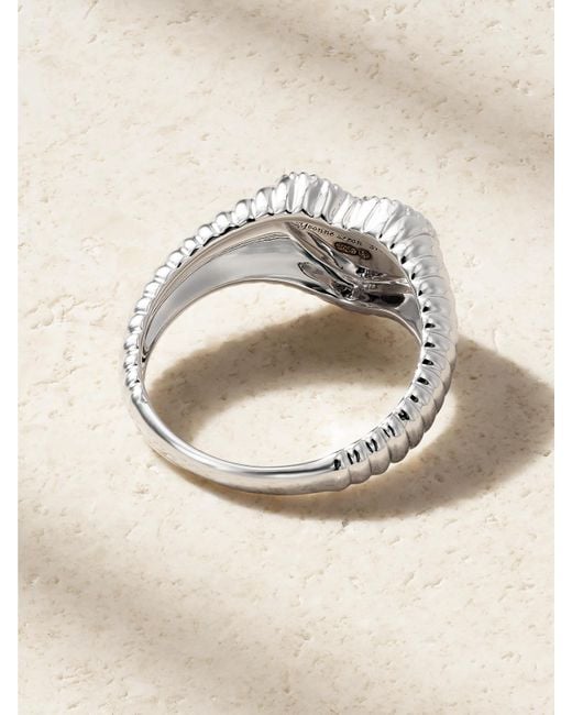 Yvonne Léon Natural Baby Chevalière Coeur Berlingot 9-Karat Diamond Signet Ring
