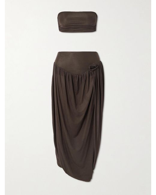 Maygel Coronel White Noriega Set Aus Trägerlosem Bandeau-Oberteil Und Rock Mit Twist-Detail Aus Stretch-Jersey Mit Raffungen