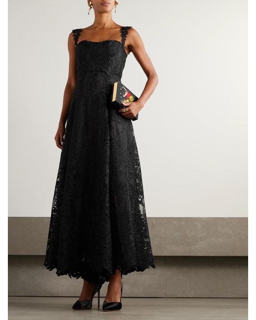 Oscar de la Renta Black Corded Lace Gown