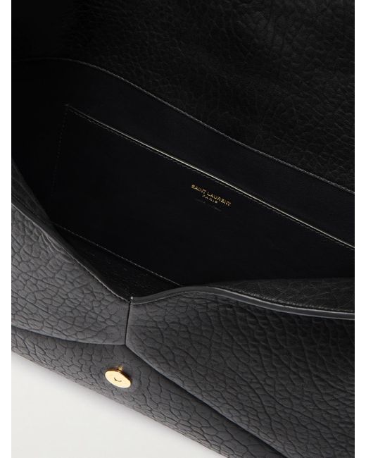 Pochette En Cuir Texturé Cassandre Large Saint Laurent en coloris Black