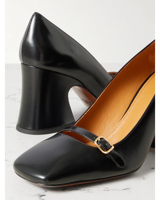 Chloé Black Janis Buckled Glossed-Leather Pumps