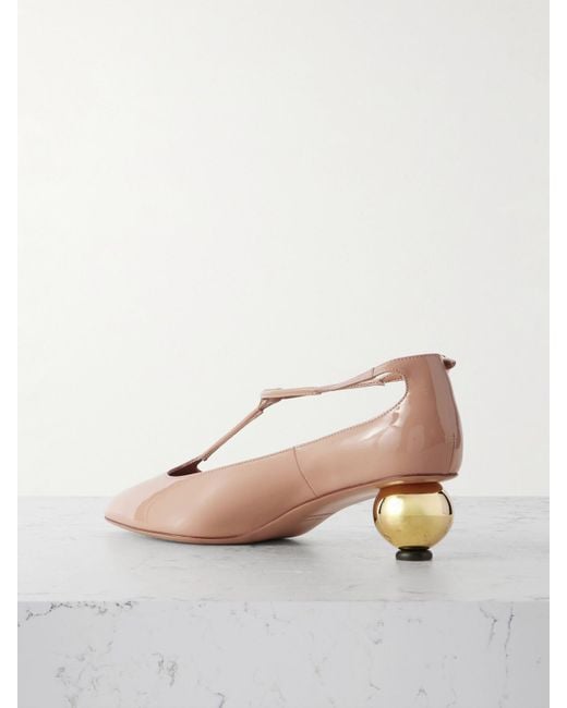 Ferragamo Natural Tania Mary-Jane-Pumps Aus Lackleder