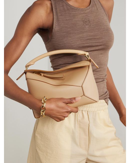 Loewe Natural Puzzle Edge Kleine Schultertasche Aus Leder