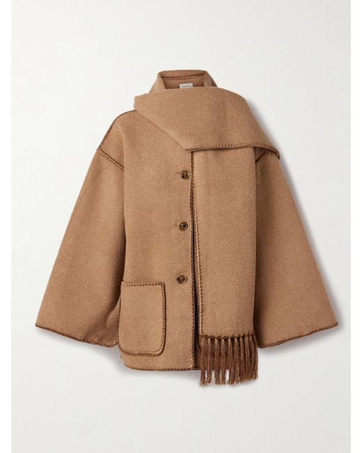 Totême  Natural Jacke Aus Bouclé Aus Einer Wollmischung Mit Fransen