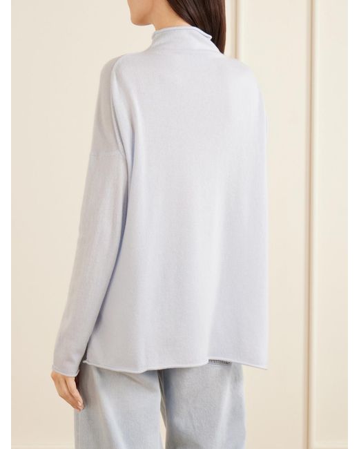 Allude White Cashmere Turtleneck Sweater