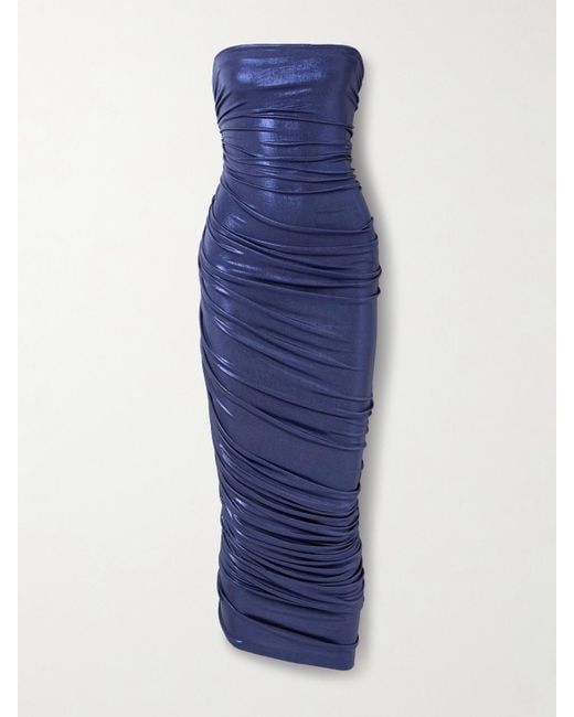 Norma Kamali Blue Diana Asymmetrisches, Trägerloses Midikleid Aus Stretch-Lamé Mit Raffungen