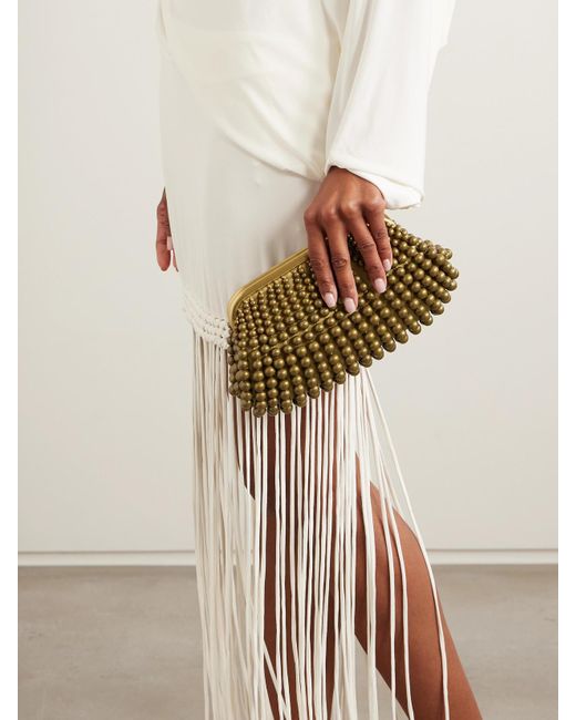 Cult Gaia Nia Mini Clutch Aus Metallic-Leder Mit Zierperlen