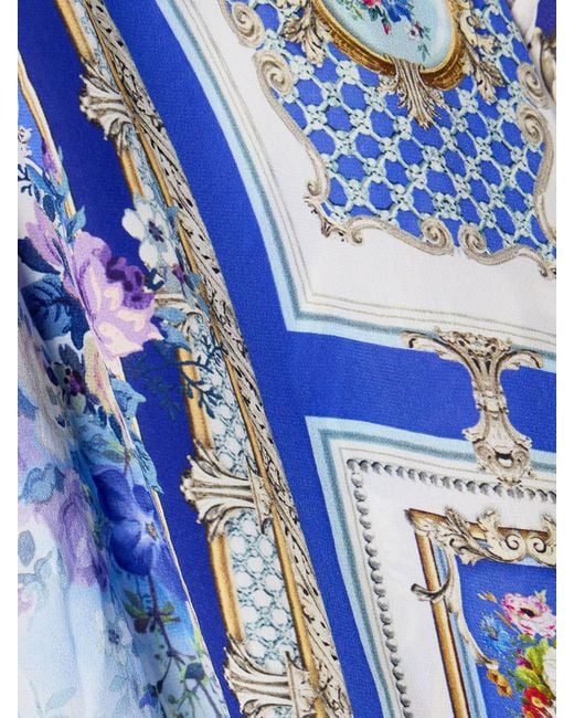 Robe Longue En Mousseline De Soie Imprimée À Smocks Et À Cristaux Camilla en coloris Blue