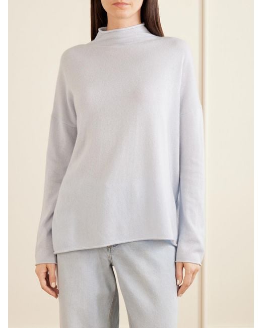 Allude White Cashmere Turtleneck Sweater