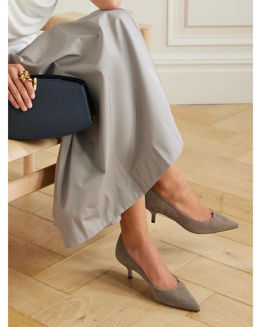 Stuart Weitzman Natural Stuart Pumps Aus Veloursleder