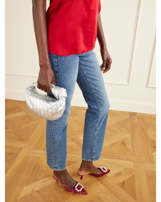 Manolo Blahnik Red Mayjou 50 Mules Aus Satin Mit Kristallen