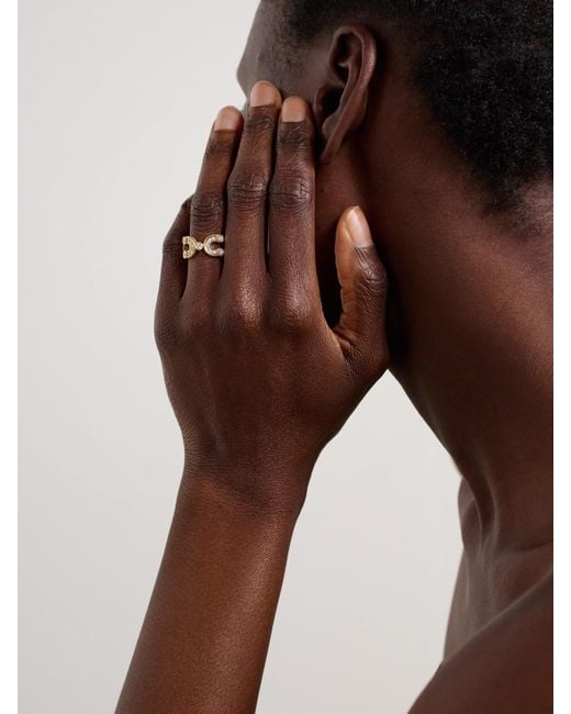 Viltier Natural Magnetic Enchainé 18-Karat Diamond Ring