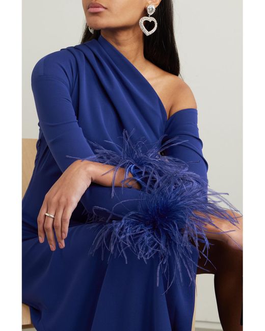 Robe Midi Asymétrique En Crêpe À Plumes Adelaide 16Arlington en coloris Blue