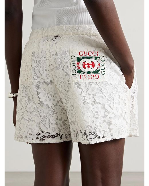 Gucci White Shorts Aus Schnurgebundener Spitze Mit Print