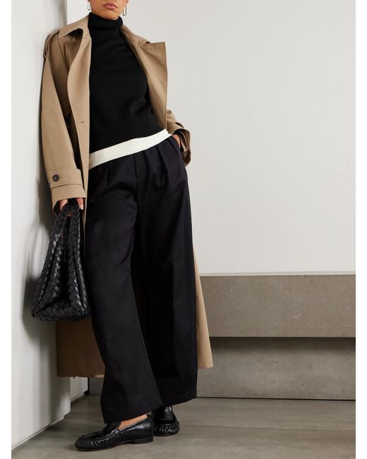 AMI Black Embroidered Wool Turtleneck Sweater