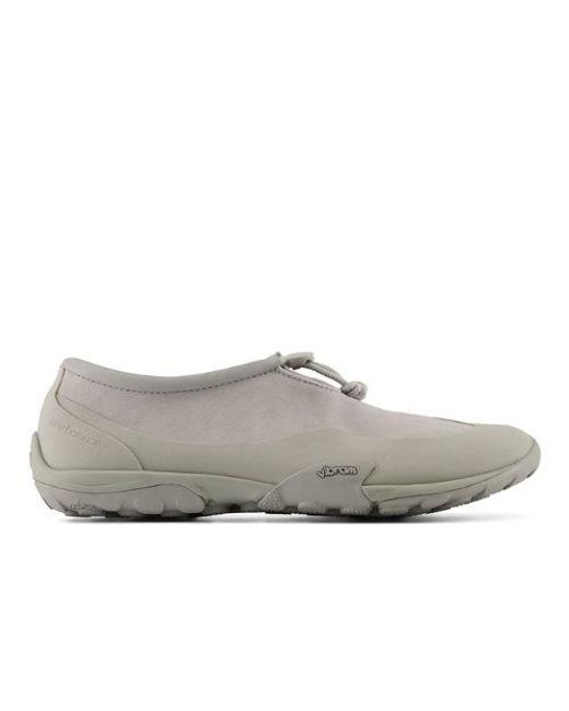 New Balance Gray Mt10T for men