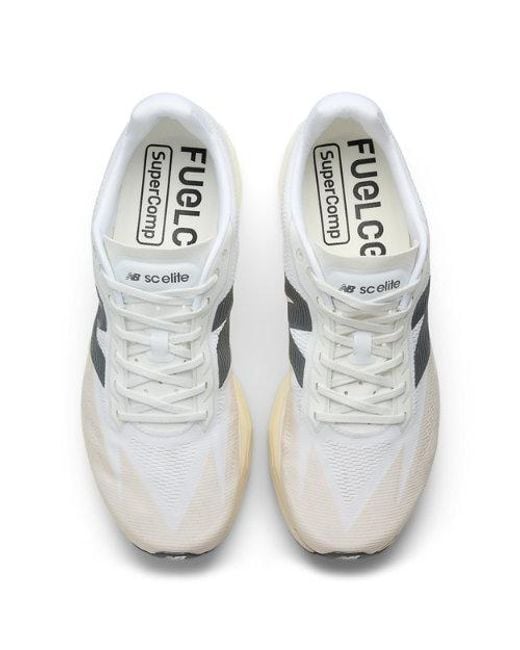 Hombre Fuelcell Supercomp Elite V5, Talla New Balance de hombre de color White