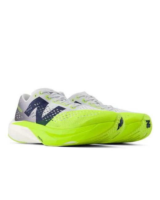 New Balance Green Supercomp Pacer V2 for men