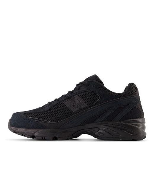 New Balance Black 509