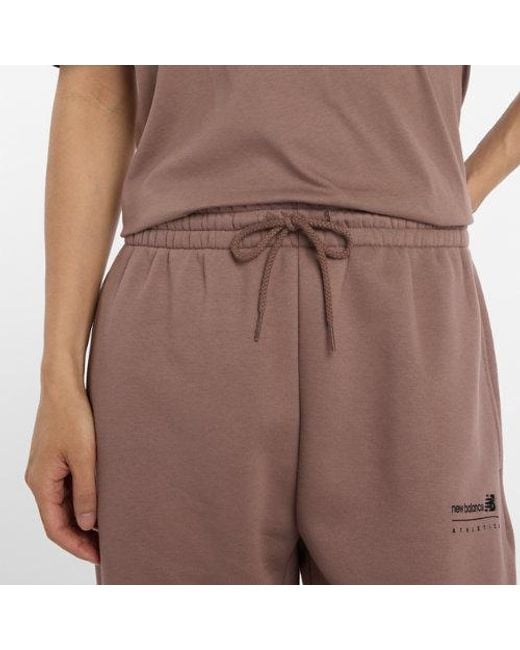 New Balance Herren Linear Graphic Fleece Pant in Brown für Herren