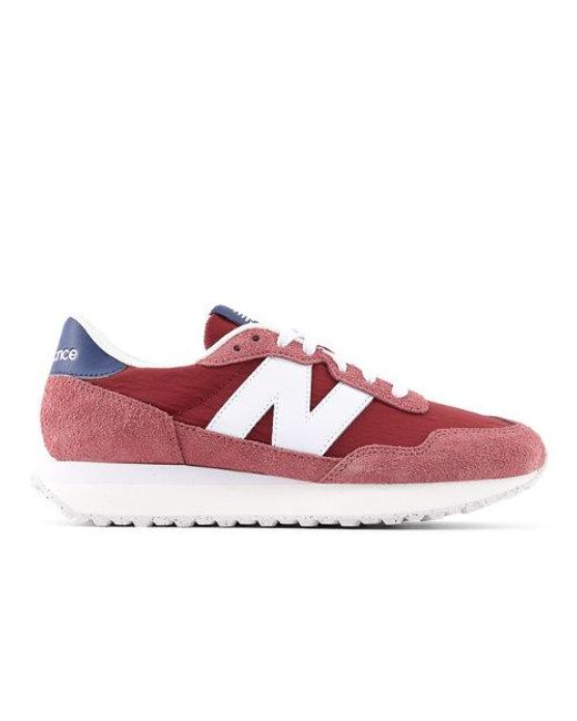 New Balance Red 237