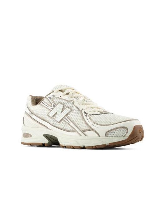 New Balance White 740