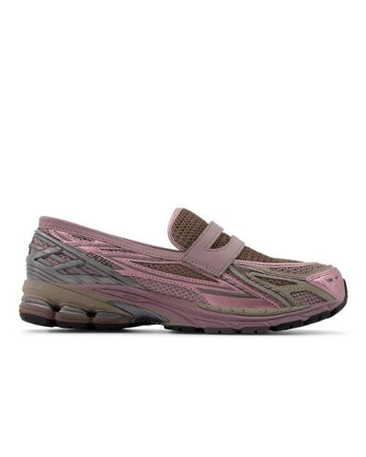 New Balance Gray 1906L Sneakers