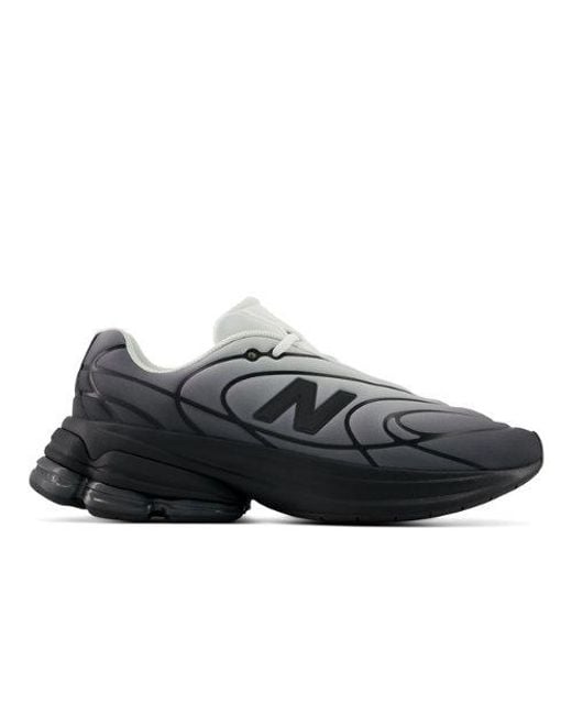 New Balance Black 5030