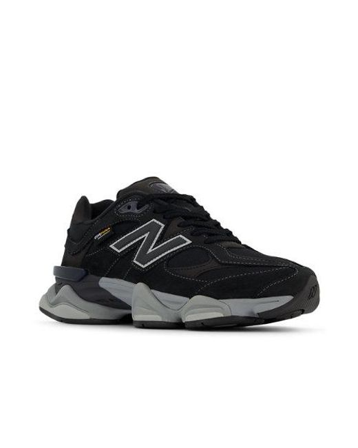 New Balance Black 9060