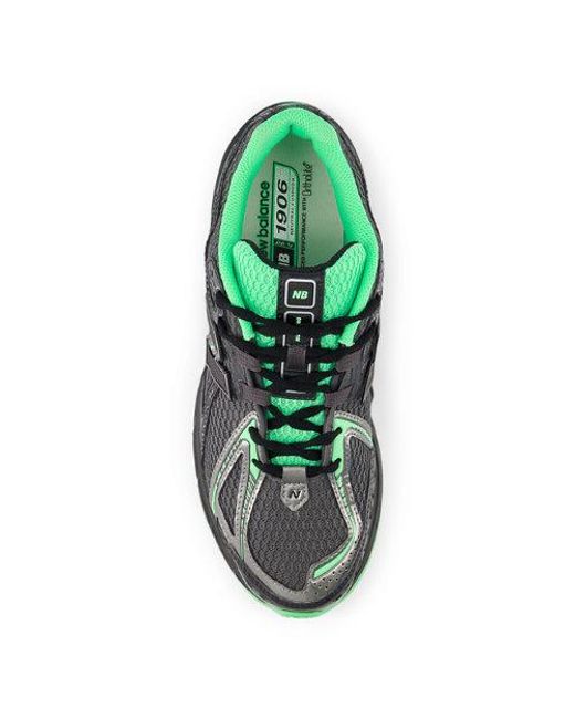 New Balance Black 1906R