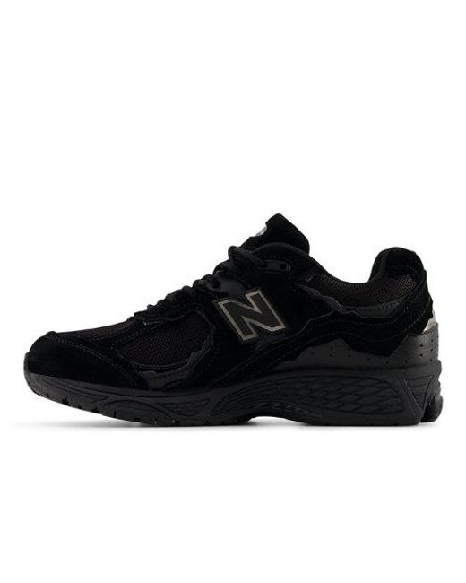 New Balance Black 2002Dx Sneakers