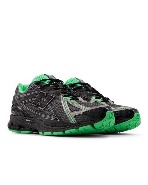 New Balance Black 1906R