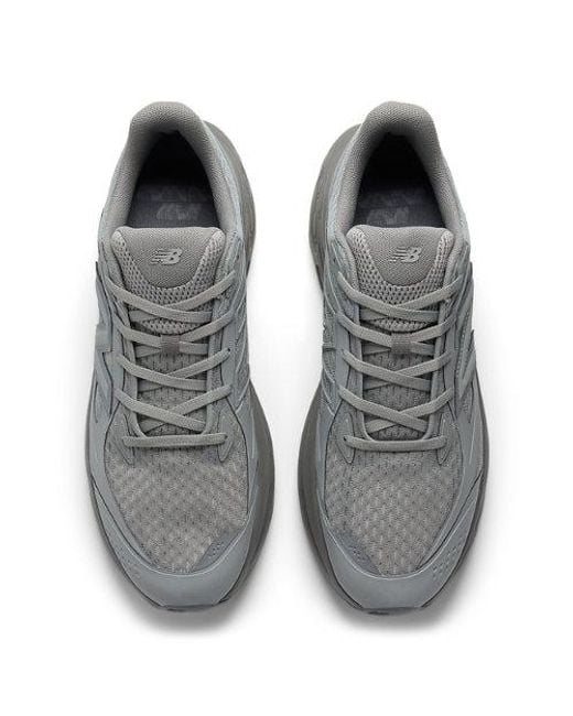 New Balance Gray Fresh Foam Trainer for men