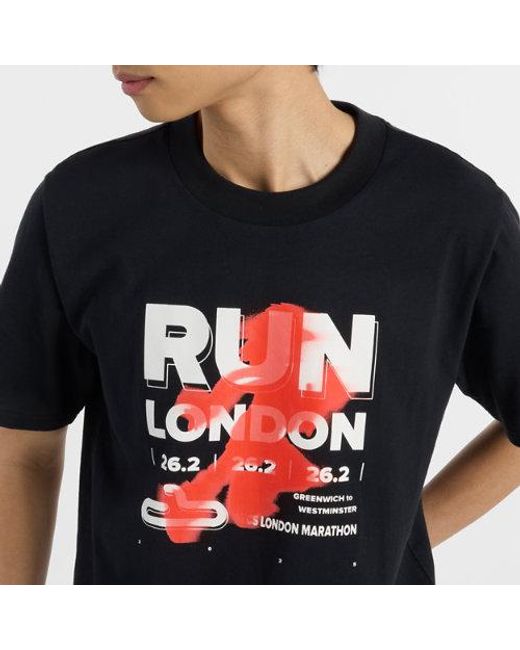 New Balance Herren London Edition Run London Graphic T-Shirt in Black für Herren