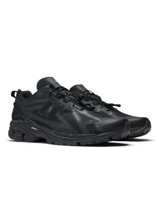 New Balance Black 1906R Sneakers