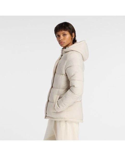 New Balance Puffer Jacket in het Natural